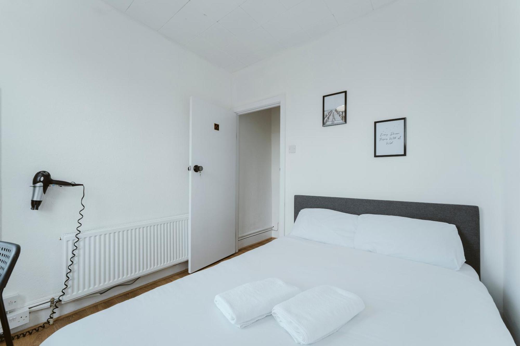 Manor House Great Rooms To Stay London Eksteriør bilde