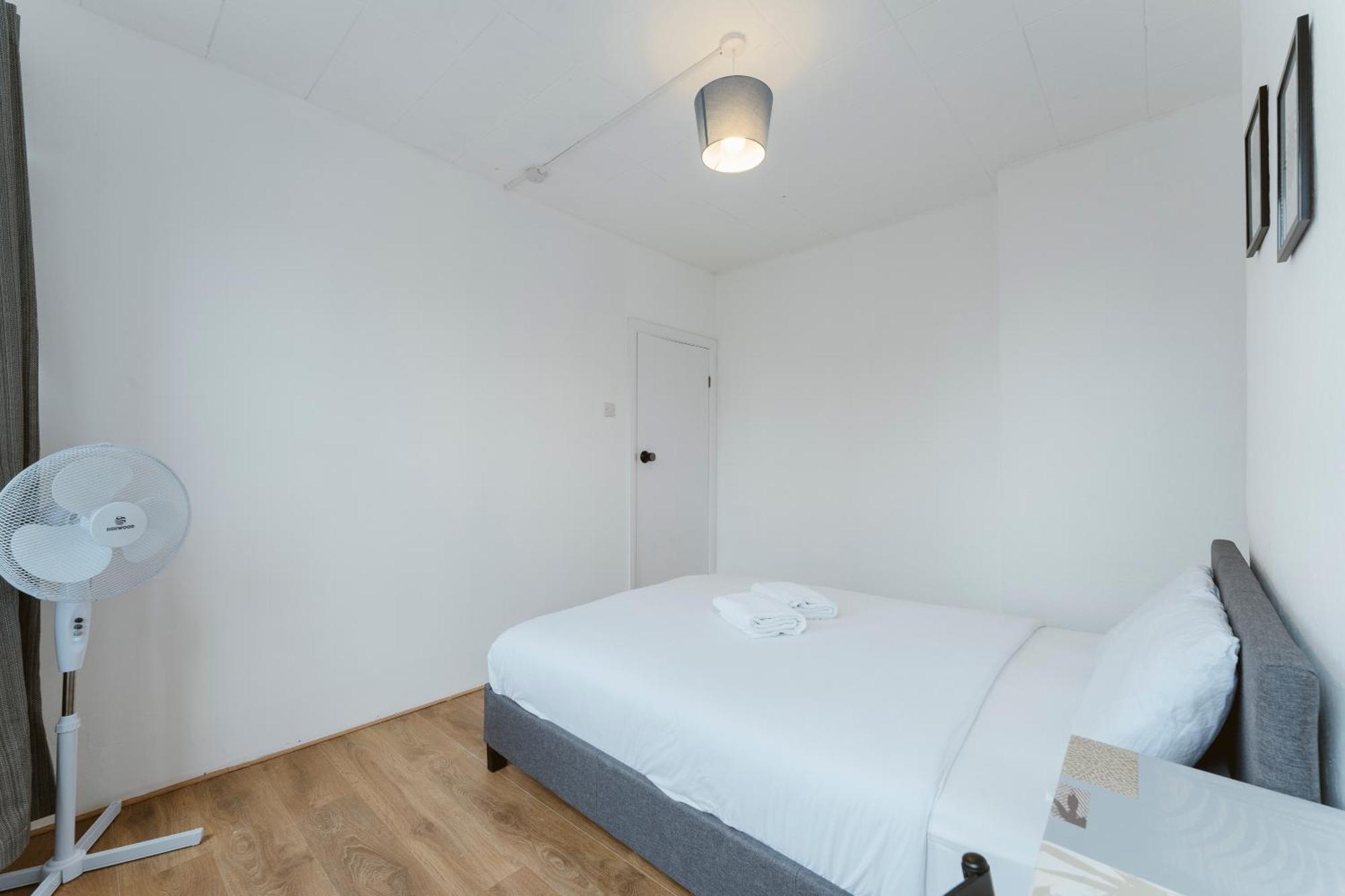 Manor House Great Rooms To Stay London Eksteriør bilde