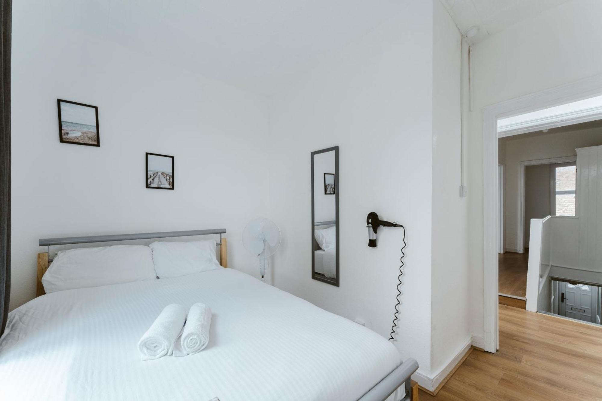 Manor House Great Rooms To Stay London Eksteriør bilde