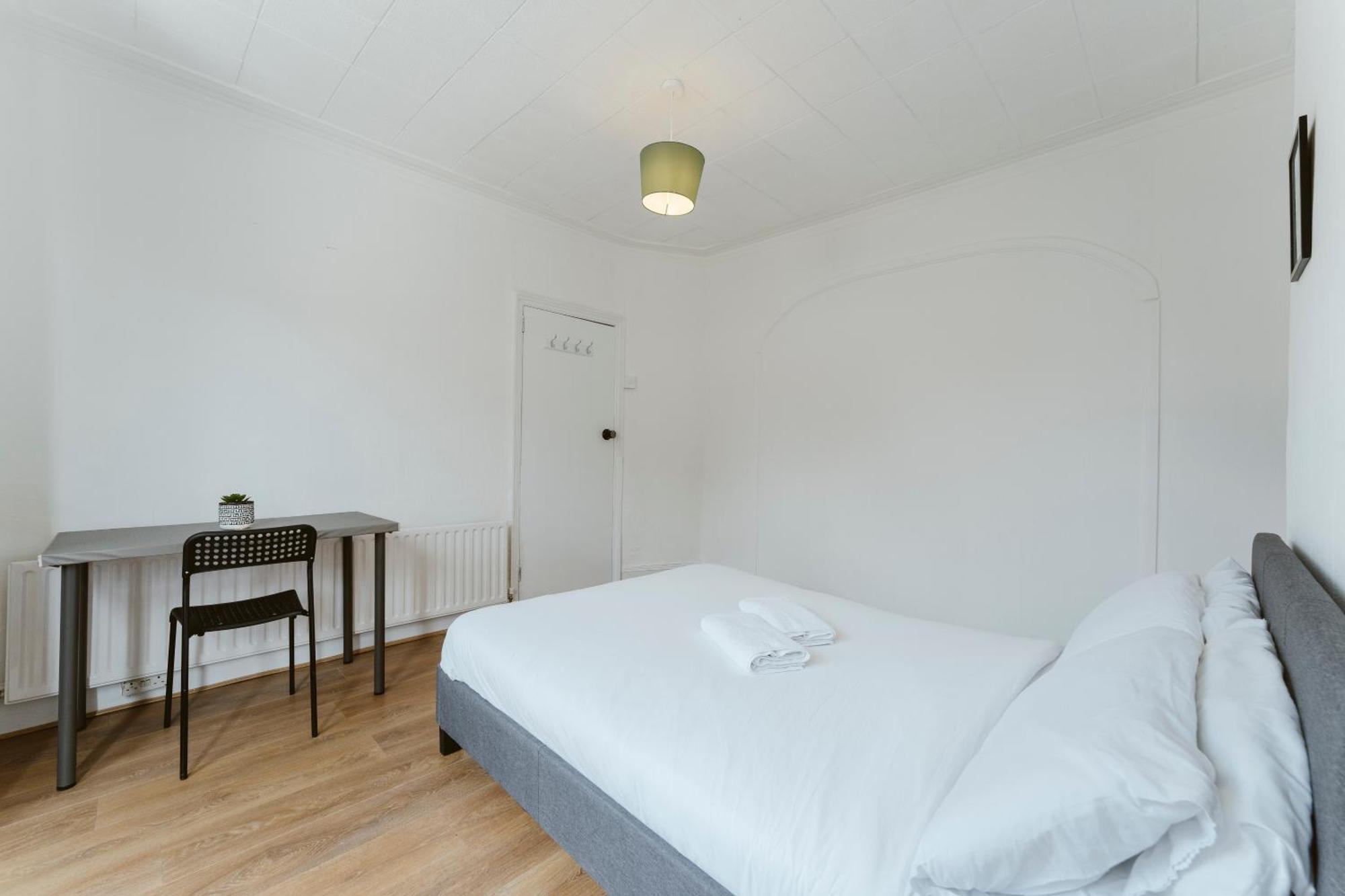 Manor House Great Rooms To Stay London Eksteriør bilde