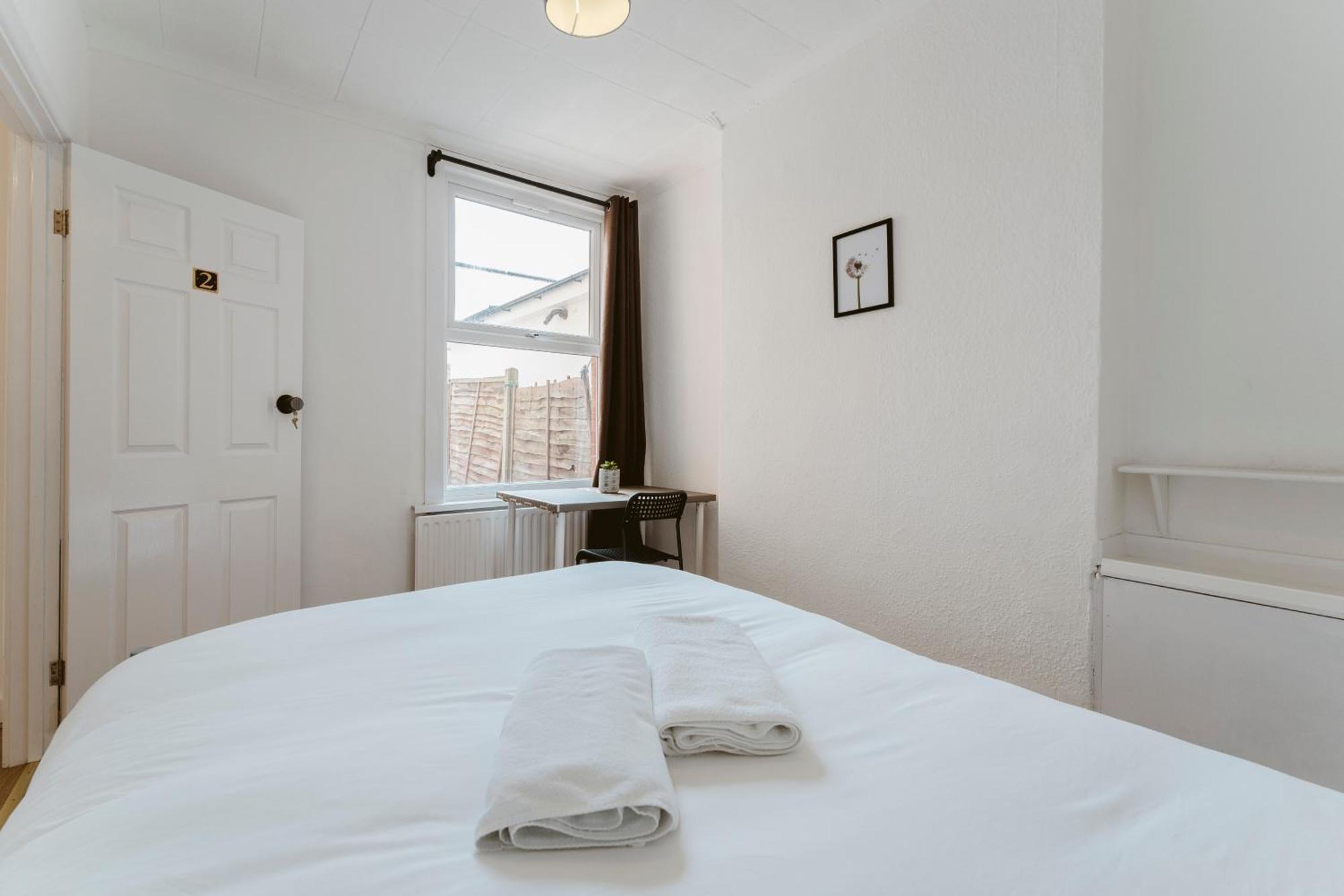 Manor House Great Rooms To Stay London Eksteriør bilde