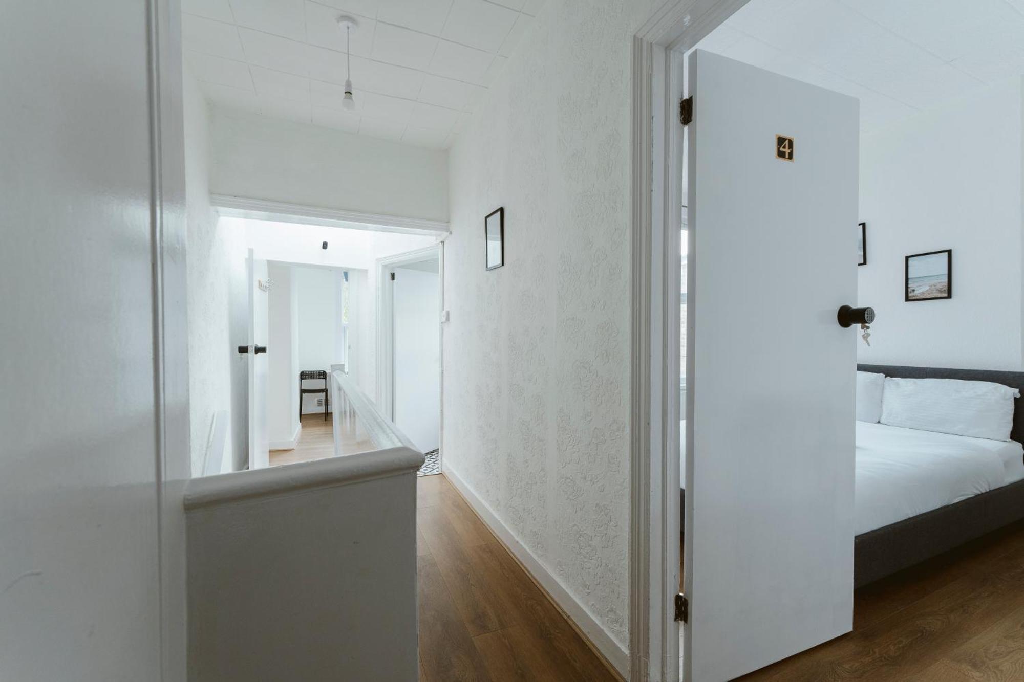 Manor House Great Rooms To Stay London Eksteriør bilde